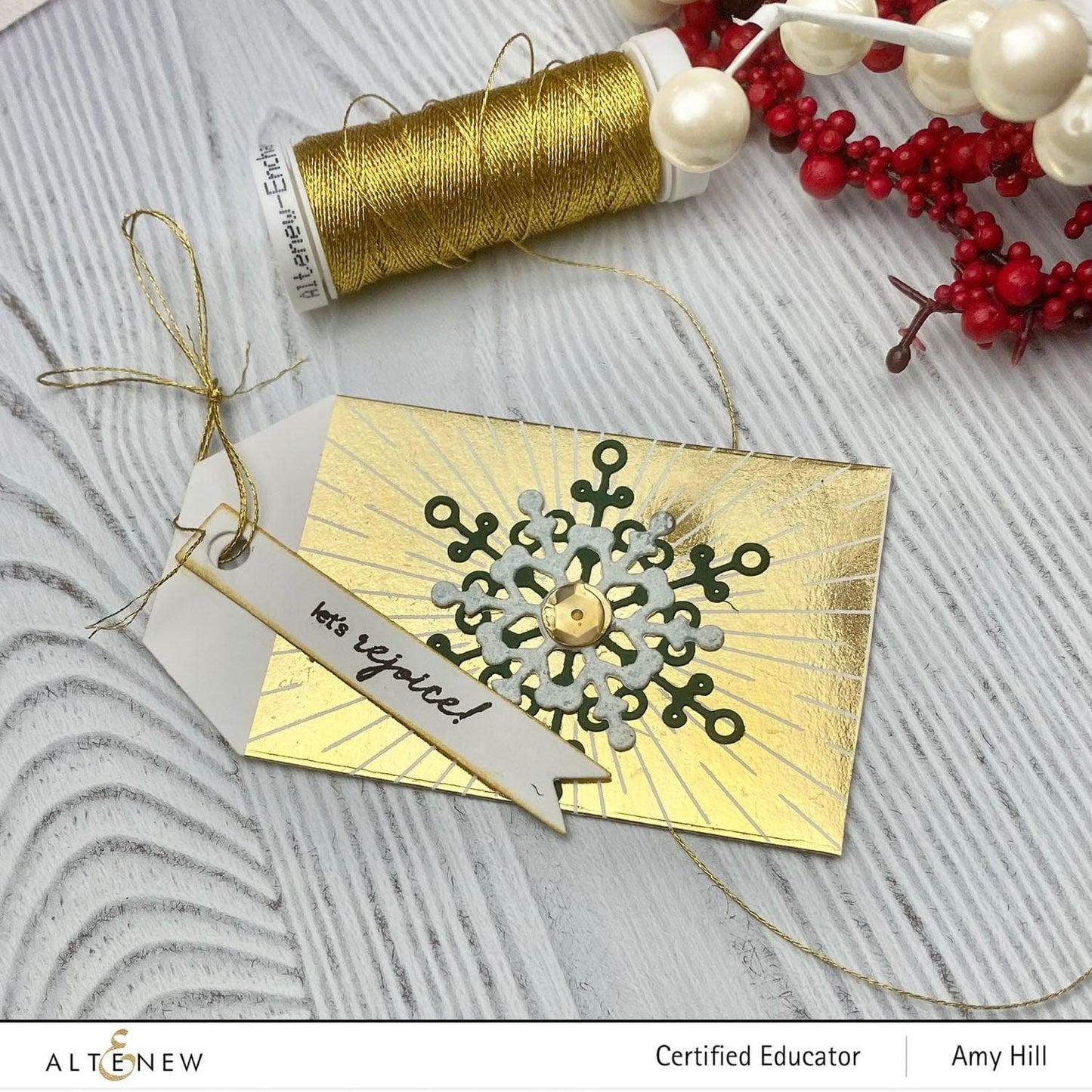 Tiny Festive Patterns Hot Foil Plate Set (4 in 1)